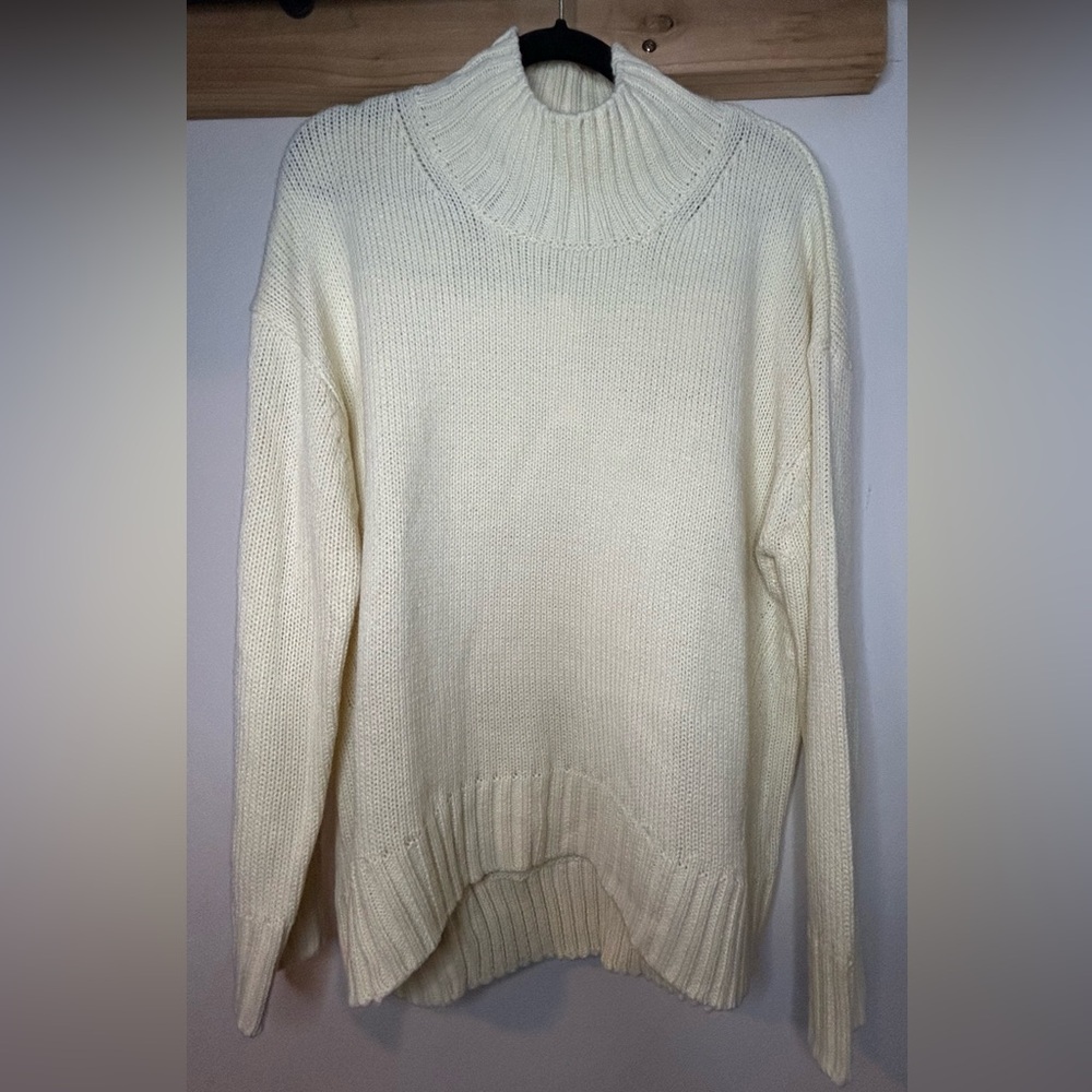NWT STITCHES & STRIPES TURTLENECK SWEATER